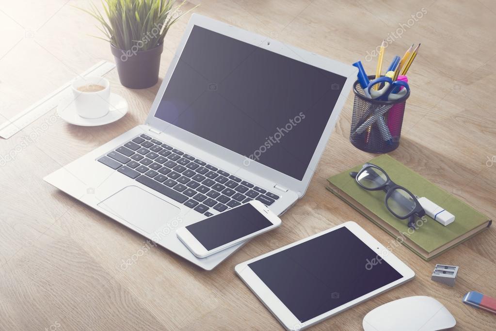 Mockup grafico di un sito aziendale
